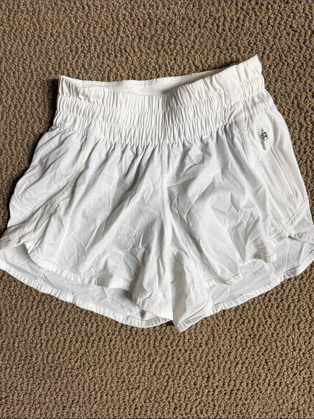 lululemon athletica White Women's Athletic Shorts with Smocked Waistband